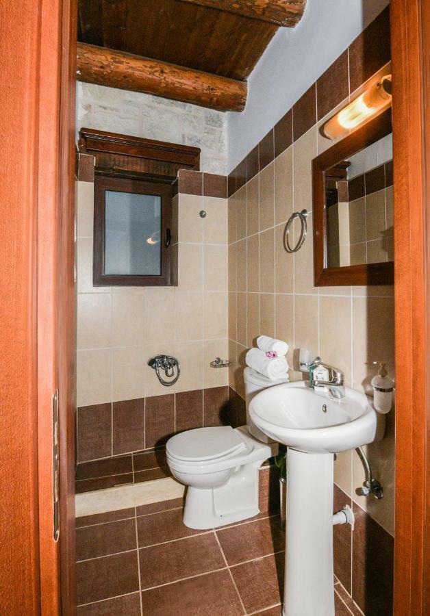Ariadni Apartments Sfinarion ภายนอก รูปภาพ